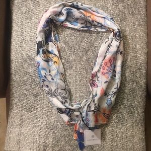 Mark & Hall vintage botanical scarf